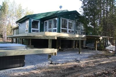 Feature Deck-1-4