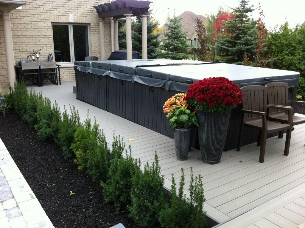 Feature Deck-3-32